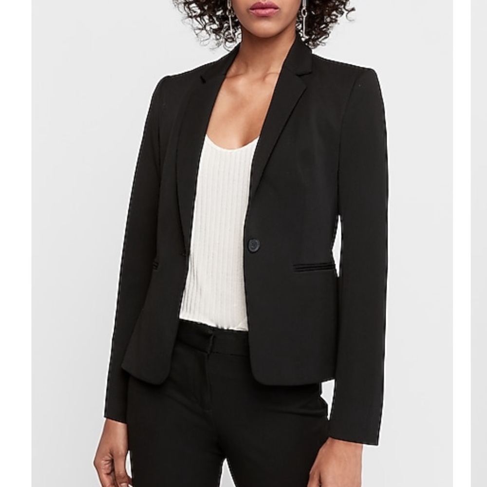 Express Notch Collar One Buffon Blazer